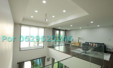 House for sale by the river in Ayutthaya, 45-60 minutes from Bangkok.