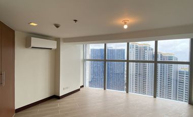 Rent to own 5 bedroom loft penthouse unit for sale in One Central Makati