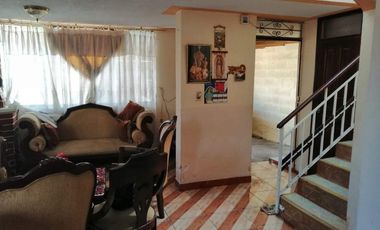 Casa de venta en Otavalo, esquinera