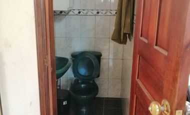 Casa de venta en Otavalo, esquinera