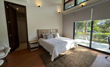 FOR SALE/LEASE - Corner House and Lot in Manila Southwoods Residential Estate, Carmona, Cavite