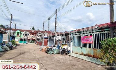 Townhouse, Nadi District, Prachinburi