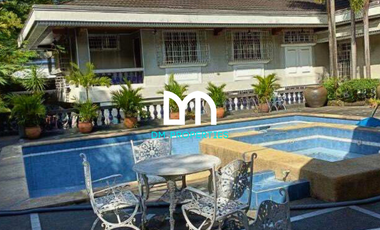 For Sale: Big Cut Corner Lot with Old House in Loyola Grand Villas, Quezon City