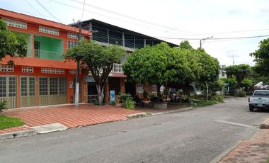 BONITA Y CENTRAL CASA AMPLIA UNIFAMILIAR EN MARIQUITA (TOLIMA) EN VENTA