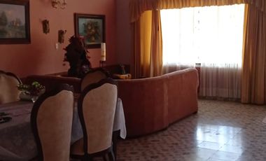 BONITA Y CENTRAL CASA AMPLIA UNIFAMILIAR EN MARIQUITA (TOLIMA) EN VENTA