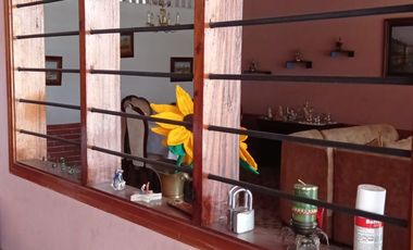 BONITA Y CENTRAL CASA AMPLIA UNIFAMILIAR EN MARIQUITA (TOLIMA) EN VENTA