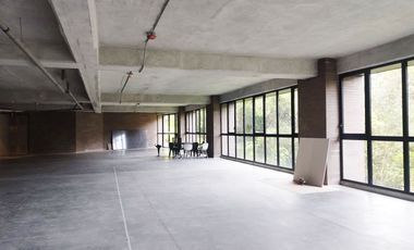 PR20200 Oficina en arriendo en el sector Altos de Palmas