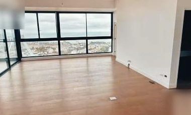 PENTHOUSE DUPLEX DE LUJO EN SAN ISIDRO - IMPRESIONANTE VISTA AL GOLF - 616 METROS - PISO 22 - US$ 2,750,000 DÓLARES