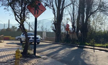 TERRENO CON CASA COSTADO NUEVA ESTACIÓN METRO TREN TALAGANTE