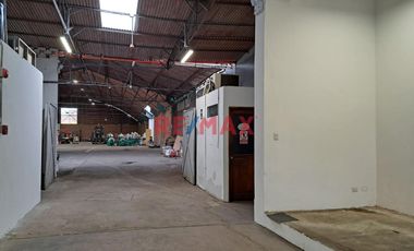 Alquilo Local Comercial O Industrial En Pueblo Libre