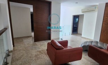 CASA EN VENTA EN CIUDAD DEL CARMEN, CAMPECHE.