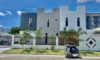 TWO STOREY BRANDNEW SEMI FURNISHED HOUSE AND LOT FOR RENT IN HENSONVILLE!!