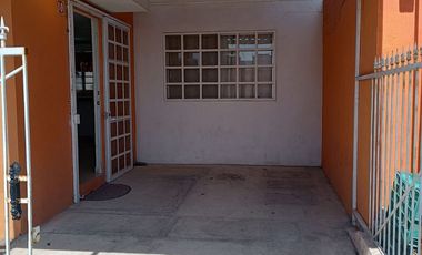 Casa Amueblada En Renta En San Francisco Soyaniquilpan Edo. Méx. Cercana A La Zona Industrial ( Parque Arco Norte, Liverpool Y Truper )