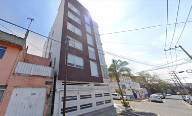 DEPARTAMENTO de garantía hipotecaria en C. 20 de Noviembre, San Lucas Tepetlacalco, Tlalnepantla de Baz, Estado de México