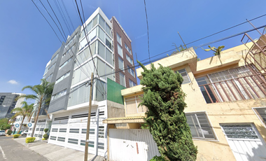 DEPARTAMENTO de garantía hipotecaria en C. 20 de Noviembre, San Lucas Tepetlacalco, Tlalnepantla de Baz, Estado de México