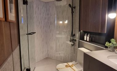Pre Selling Studio unit in Laya by Shang Properties near Malls, Schools - Best Investment