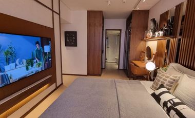 Pre Selling Studio unit in Laya by Shang Properties near Malls, Schools - Best Investment