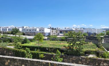 ALTOS JURIQUILLA, RENTA DEPTO AMUEBLADO, GARDEN TOWERS