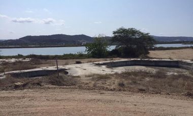 Terreno de venta en urbanización en San Jacinto