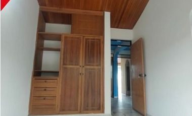 SE VENDE CASA 2P - B. VILLA ROSA - ORIENTE NEIVA (HUILA-COL)