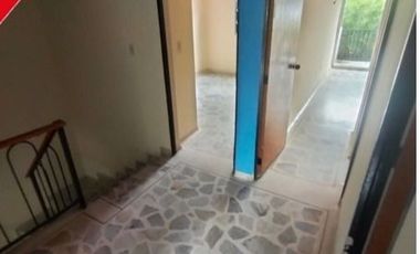 SE VENDE CASA 2P - B. VILLA ROSA - ORIENTE NEIVA (HUILA-COL)