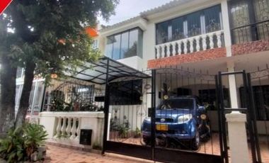 SE VENDE CASA 2P - B. VILLA ROSA - ORIENTE NEIVA (HUILA-COL)