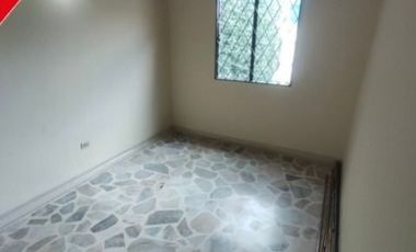 SE VENDE CASA 2P - B. VILLA ROSA - ORIENTE NEIVA (HUILA-COL)