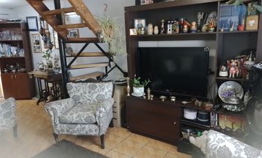 Casa en Villa Faustino González, Talca V 1537-C-40-LR-3.24