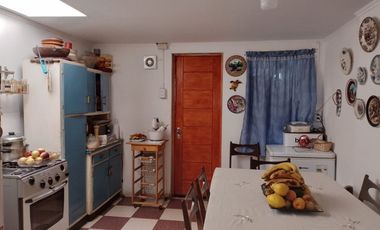 Casa en Villa Faustino González, Talca V 1537-C-40-LR-3.24