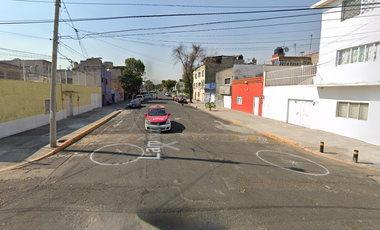 GRAN OPORTUNIDAD DE INVERSION!!!! REMATE DE AMPLIA CASA CON ACCESORIAS, 20 DE NOVIEMBRE, VENUSTIANO CARRANZA