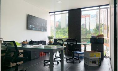 PR19031 Oficina Amoblada en venta en el sector Manila