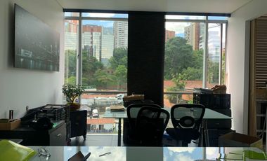 PR19031 Oficina Amoblada en venta en el sector Manila