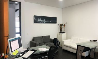 PR19031 Oficina Amoblada en venta en el sector Manila