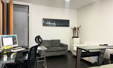 PR19031 Oficina Amoblada en venta en el sector Manila