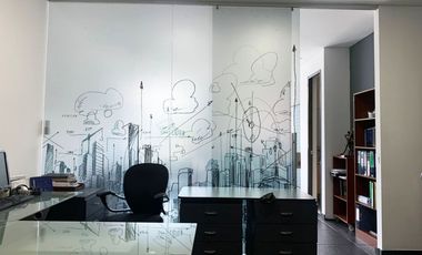 PR19031 Oficina Amoblada en venta en el sector Manila