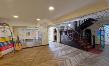 CASA COMERCIAL EN VENTA, CORAZON DE JESUS - TRANVIA