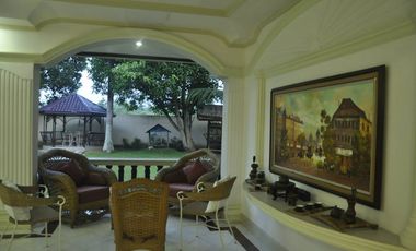 Furnished 7-bedroom house and lot inside a resort subdivision in Mactan-Cebu , for sale @ P35M