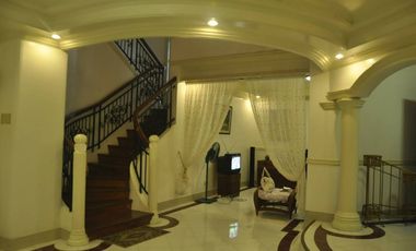 Furnished 7-bedroom house and lot inside a resort subdivision in Mactan-Cebu , for sale @ P35M