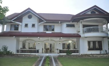 Furnished 7-bedroom house and lot inside a resort subdivision in Mactan-Cebu , for sale @ P35M