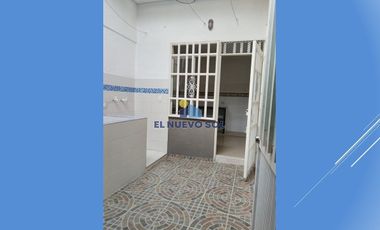 GRAN CASA EN SECTOR EXCLUSIVO