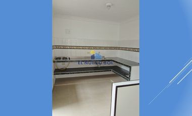 GRAN CASA EN SECTOR EXCLUSIVO