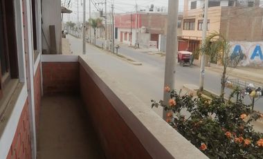 OCASION SE VENDE TERRENO Y 2 CASAS EN EL CENTRO DE LURIN 1,350 M2