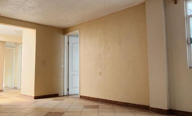 Casa con Local Comercial, 6 Recámaras, Fracc. La Providencia, Mineral de La Reforma, Hidalgo.