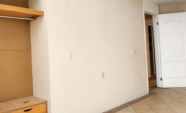 Casa con Local Comercial, 6 Recámaras, Fracc. La Providencia, Mineral de La Reforma, Hidalgo.