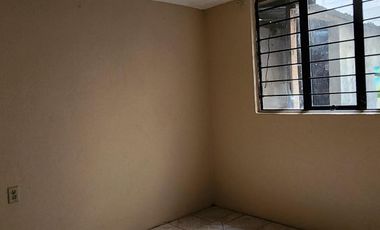 Casa con Local Comercial, 6 Recámaras, Fracc. La Providencia, Mineral de La Reforma, Hidalgo.