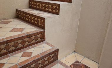 Casa con Local Comercial, 6 Recámaras, Fracc. La Providencia, Mineral de La Reforma, Hidalgo.