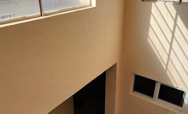 Casa con Local Comercial, 6 Recámaras, Fracc. La Providencia, Mineral de La Reforma, Hidalgo.