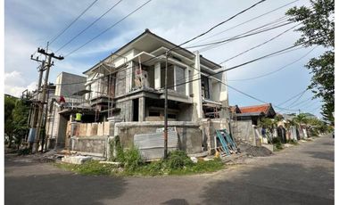 Rumah Medokan Asri Utara Baru dekat Gedung YKP MERR Rungkut Surabaya Timur