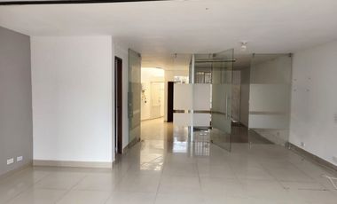 PR21880 Casa comercial independiente en venta en el sector Rosales