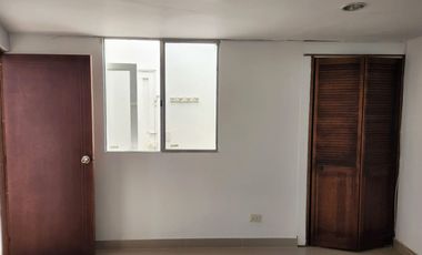 PR21880 Casa comercial independiente en venta en el sector Rosales